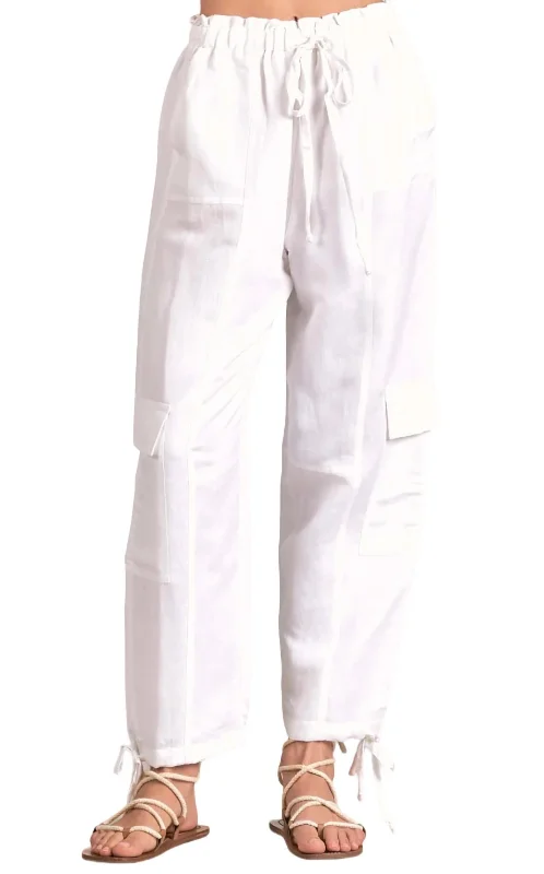 Weekend Wear Cargo Pant In White